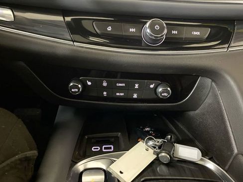 Used 2023 Buick Enclave Essence w/ Experience Buick Package image 43