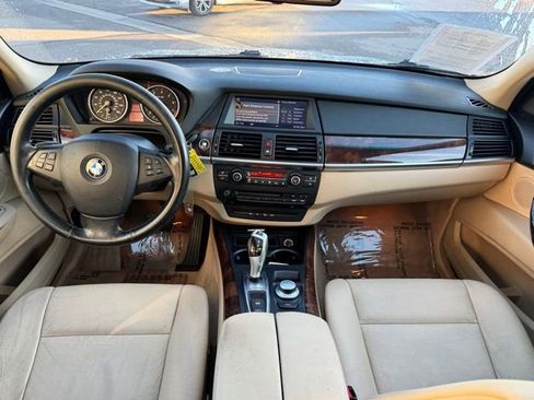 Used 2008 BMW X5 3.0si image 2