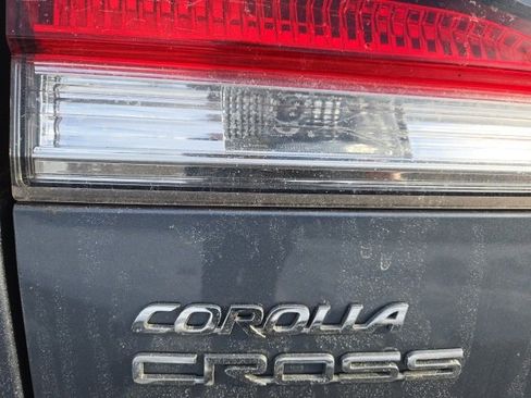 Used 2023 Toyota Corolla Cross LE image 13