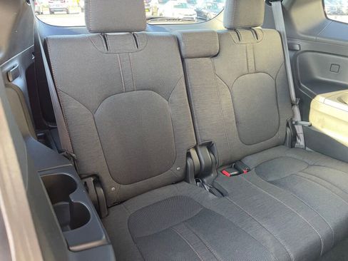 Certified 2023 Honda Pilot Sport image 28