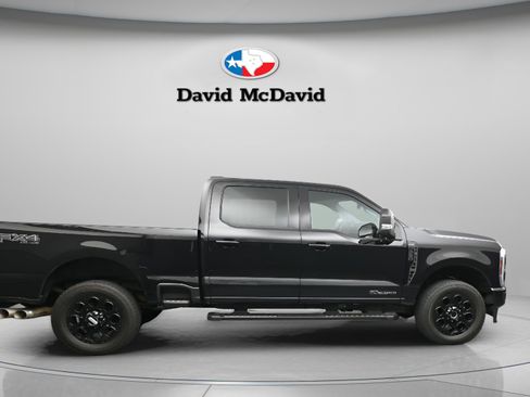 Used 2024 Ford F250 Lariat w/ Lariat Ultimate Package AWD/4WD image 9