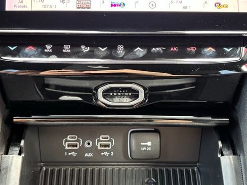 New 2026 Jeep Grand Cherokee L 4WD image 22