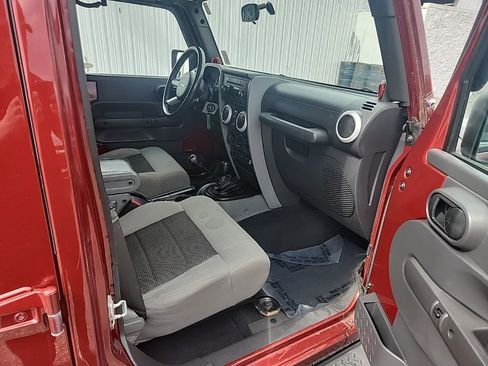 Used 2010 Jeep Wrangler Unlimited Sahara w/ Dual Top Group image 13