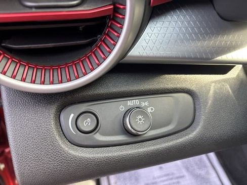 Used 2024 Chevrolet Trax RS w/ Driver Confidence Package image 27