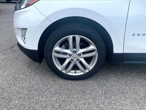 Used 2019 Chevrolet Equinox Premier image 4