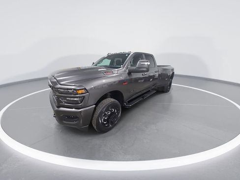 Used 2026 RAM 3500 Big Horn AWD/4WD image 4