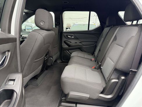 Certified 2023 Chevrolet Traverse LT image 13