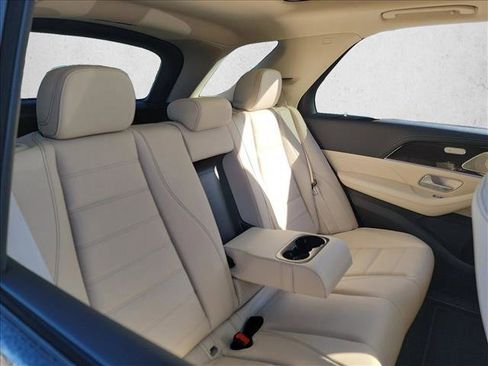Used 2023 Mercedes-Benz GLE 450 4MATIC image 16
