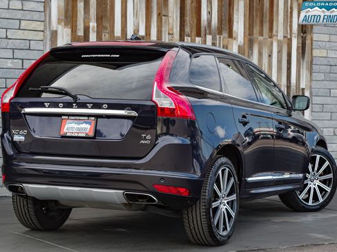 Used 2017 Volvo XC60 T6 Inscription w/ Climate Package image 7