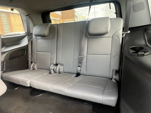 Used 2018 Chevrolet Tahoe LT w/ Luxury Package image 30