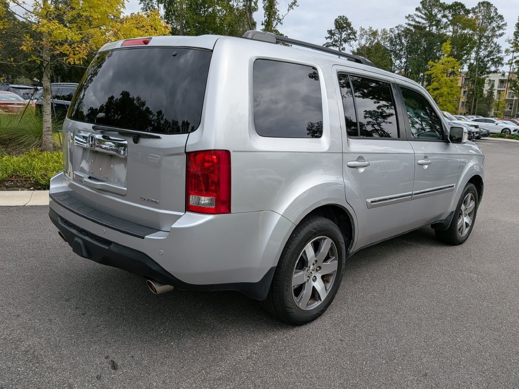 Used 2015 Honda Pilot Touring image 4