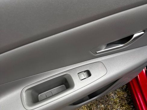 Used 2023 Hyundai Elantra SEL w/ Convenience Package image 14