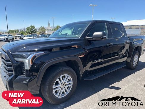 Used 2024 Toyota Tundra SR5 w/ SR5 Convenience Package AWD/4WD image 7