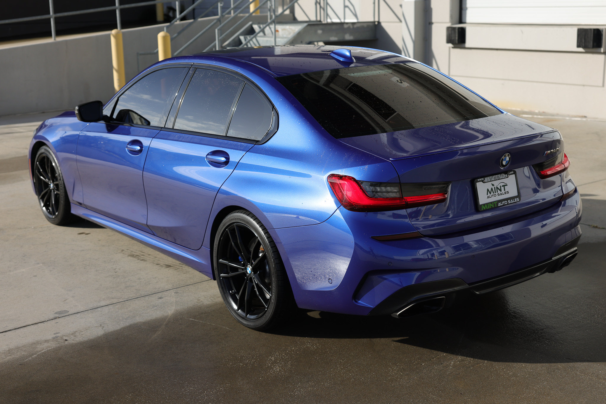 Used 2021 BMW M340i RWD image 8