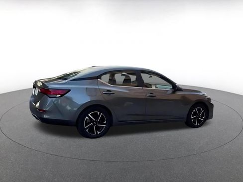 Used 2025 Nissan Sentra SV FWD image 15