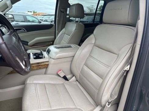 Used 2017 GMC Yukon XL Denali w/ Open Road Package image 9