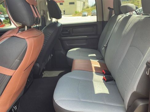 Used 2021 RAM 1500 Express w/ Express Value Package RWD image 7