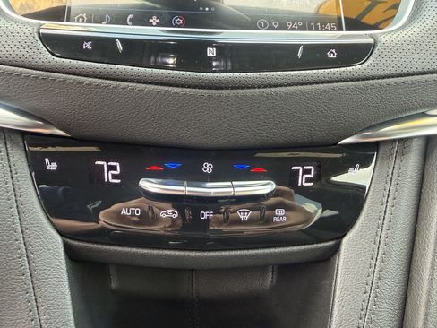 Used 2021 Cadillac XT5 Luxury FWD image 25