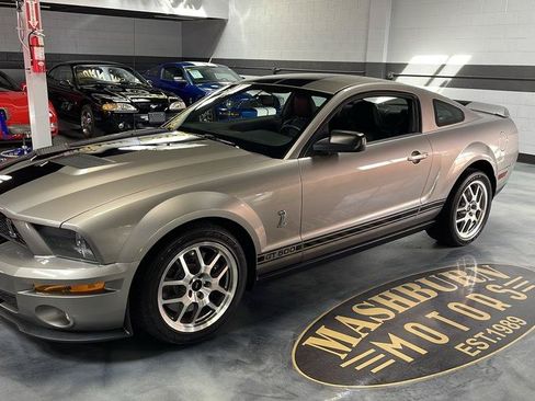 Used 2008 Ford Mustang Shelby GT500 RWD image 3