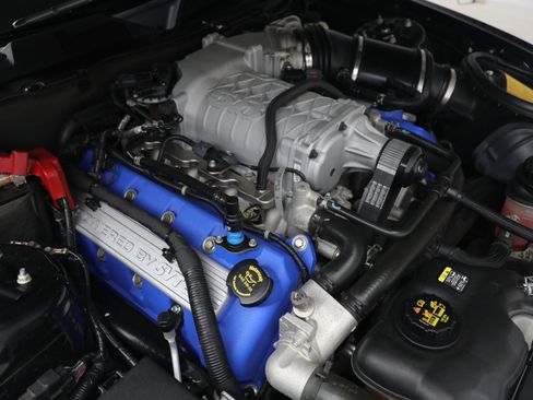 Used 2013 Ford Mustang Shelby GT500 RWD image 28