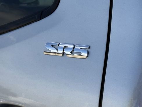 Used 2023 Toyota Tacoma SR5 w/ Technology Package image 12