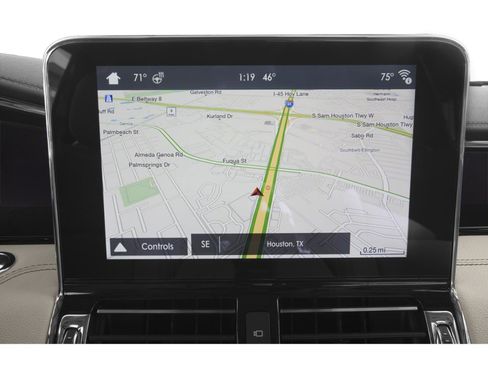 Used 2019 Lincoln Navigator Reserve image 53