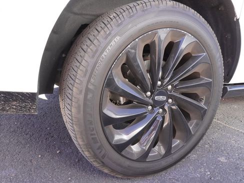 Used 2021 Lincoln Navigator L Reserve AWD/4WD image 7