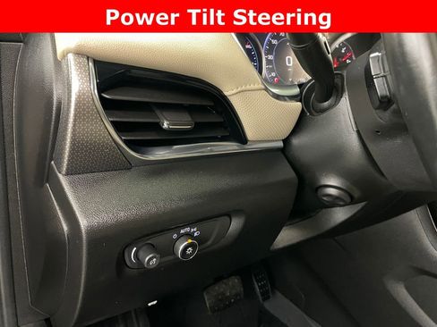 Used 2023 Chevrolet Traverse Premier w/ LPO, Floor Liner Package AWD/4WD image 5