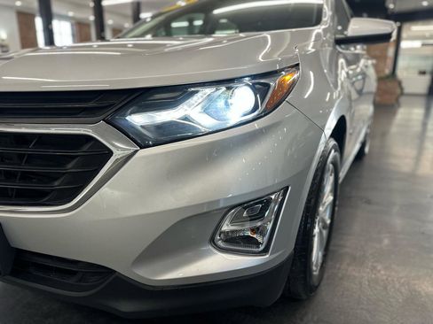 Used 2021 Chevrolet Equinox LT FWD image 10