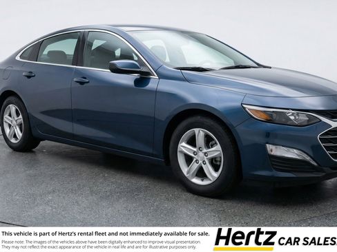 Used 2024 Chevrolet Malibu LT image 1