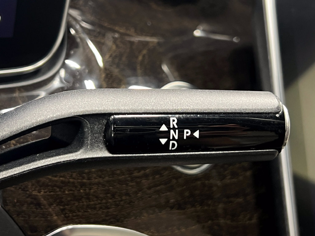 Used 2022 Mercedes-Benz C 300 4MATIC Sedan image 30