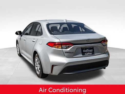 Used 2024 Toyota Corolla LE FWD image 11