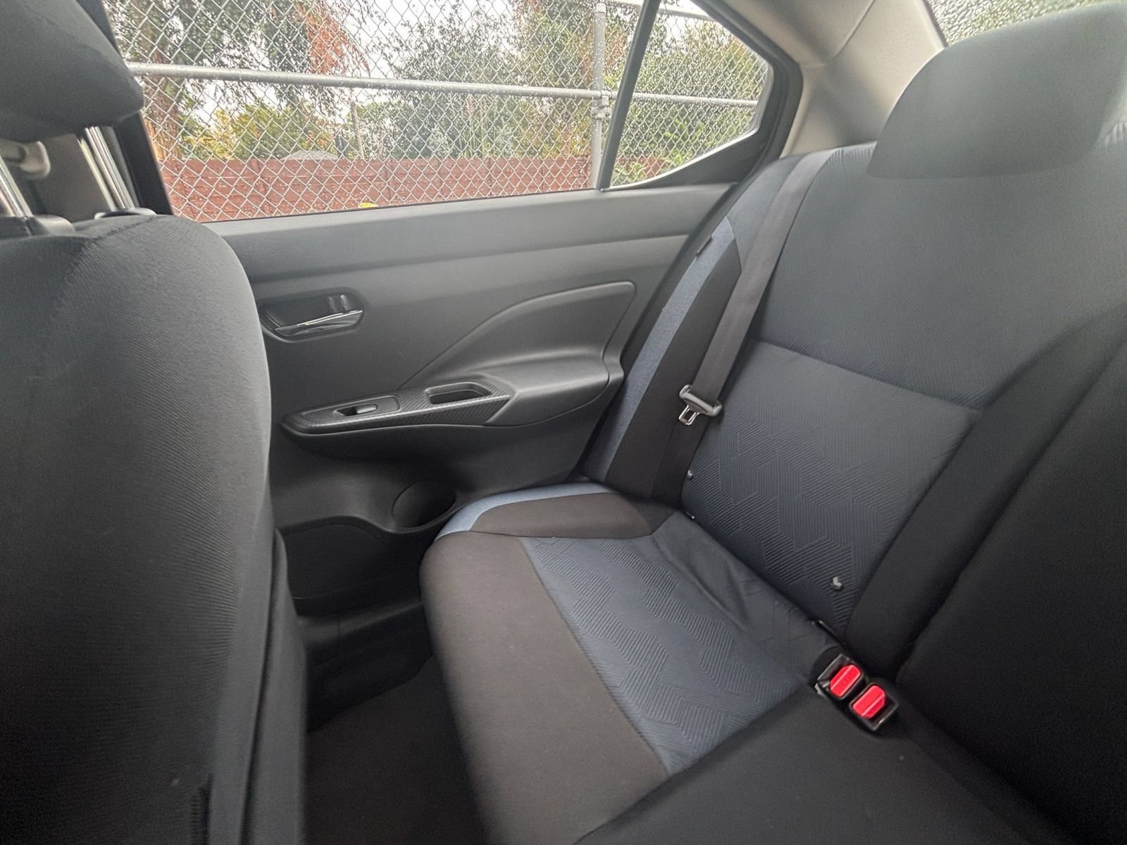 Used 2025 Nissan Versa SV FWD image 35