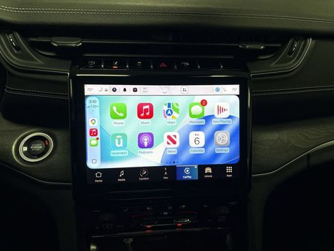 Used 2023 Jeep Grand Cherokee L Limited w/ Luxury Tech Group II image 43