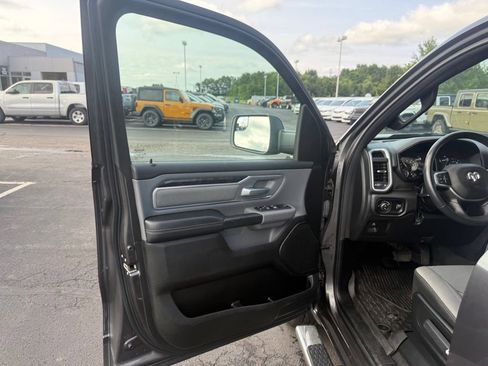 Used 2022 RAM 1500 Big Horn AWD/4WD image 15