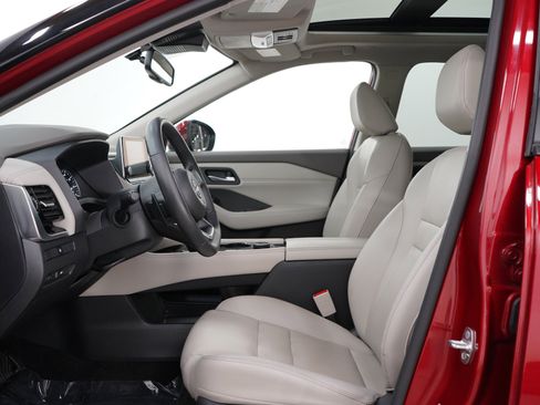 Used 2023 Nissan Rogue SL AWD/4WD image 24
