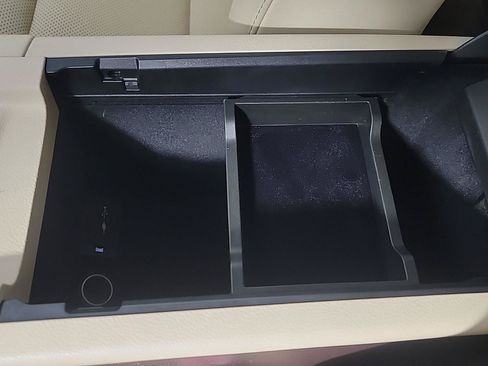 Used 2016 Lexus ES 350 w/ Navigation System Package FWD image 34