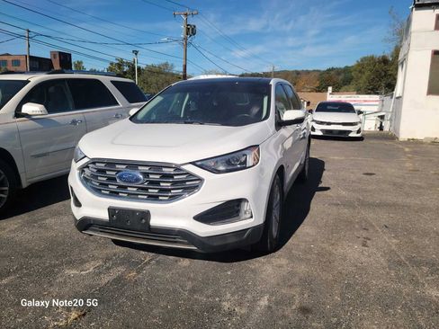 Used 2019 Ford Edge SEL w/ Equipment Group 201A image 2