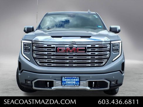 Used 2024 GMC Sierra 1500 Denali w/ Technology Package AWD/4WD image 7