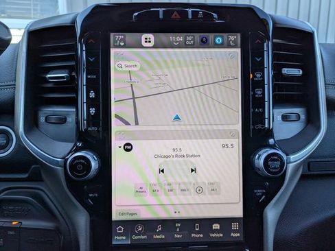 Used 2024 RAM 2500 Laramie image 23