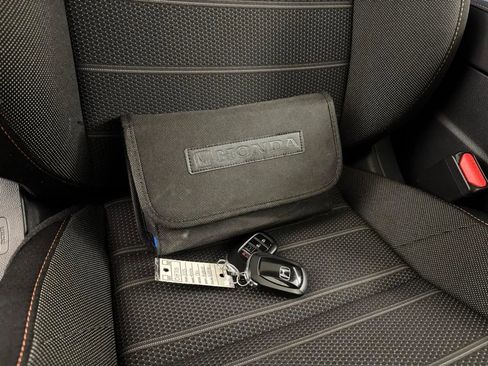 Used 2025 Honda CR-V Sport image 34