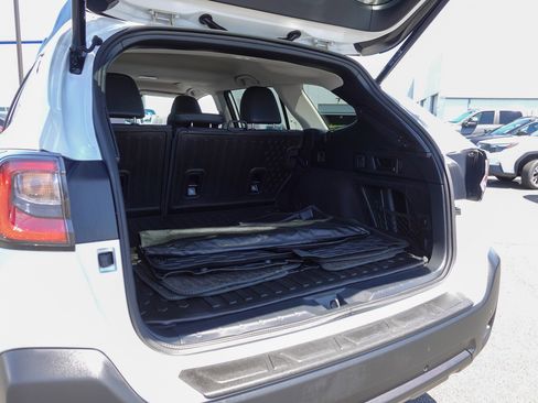 Certified 2025 Subaru Outback Onyx Edition AWD/4WD image 23