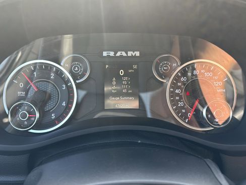 Used 2024 RAM 2500 Big Horn image 12