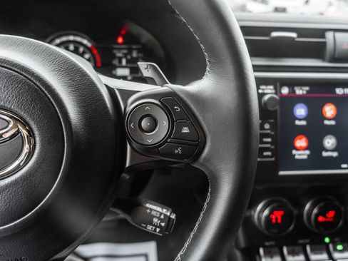 Used 2024 Toyota GR86 image 22