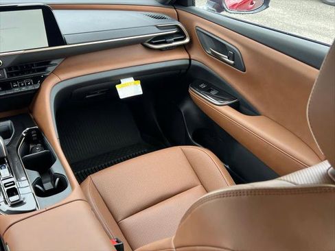 Certified 2026 Toyota Crown Signia w/ Advanced Technology Package AWD/4WD image 19