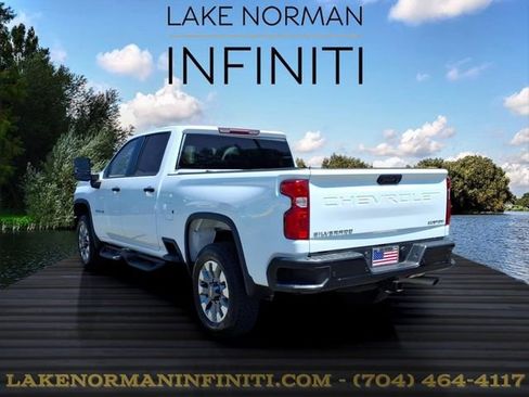 Used 2025 Chevrolet Silverado 2500 Custom w/ Custom Value Package AWD/4WD image 21