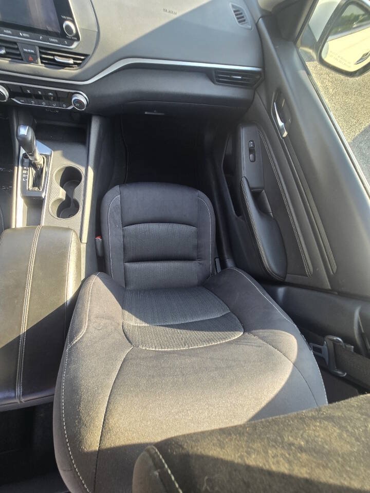 Used 2020 Nissan Altima 2.5 S FWD image 28