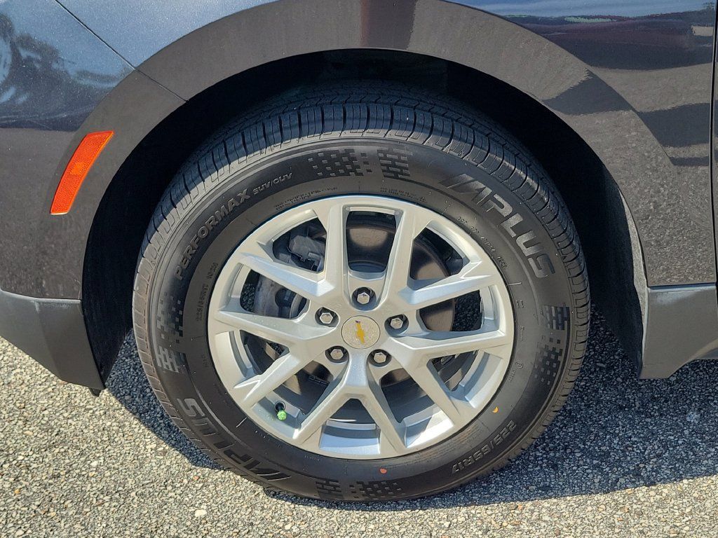 Used 2022 Chevrolet Equinox LT AWD/4WD image 6
