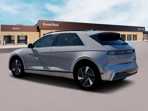 New 2026 Hyundai Ioniq 5 Limited RWD image 4