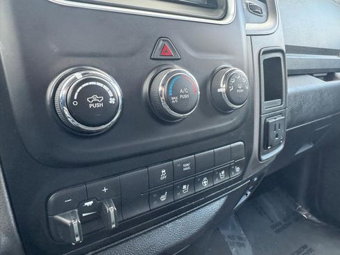 Used 2014 RAM 1500 Express w/ Black Ram 1500 Express Group image 39